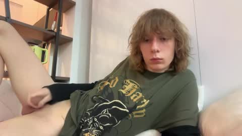 Snapshot of saintfawn chatting on April 14, 2026, 4:46 pm saintfawn online show from April 14, 2026, 4:46 pm