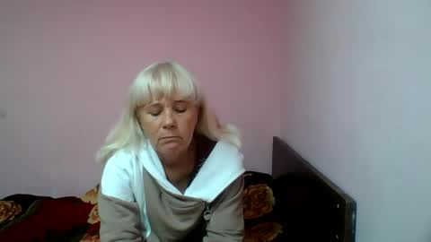 Snapshot of sakura_blonde chatting on September 28, 2025, 9:53 pm sakura_blonde online show from September 28, 2025, 9:53 pm