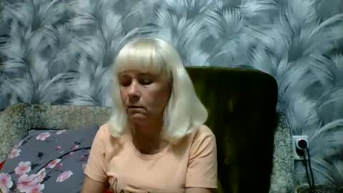 Snapshot of sakura_blonde chatting on October 26, 2025, 3:29 pm sakura_blonde online show from October 26, 2025, 3:29 pm