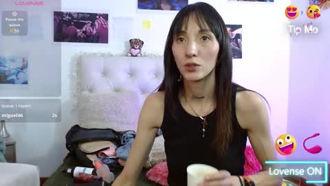 Snapshot of sakura_skinny chatting on February 19, 2025, 9:03 pm Sakura Skinny online show from February 19, 2025, 9:03 pm