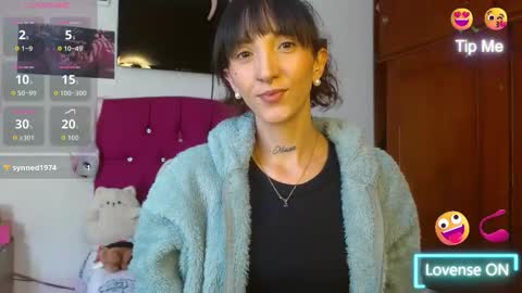 Snapshot of sakura_skinny chatting on October 19, 2025, 5:24 pm Sakura Skinny online show from October 19, 2025, 5:24 pm