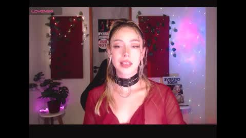 Sakura online show from April 11, 2026, 10:47 pm