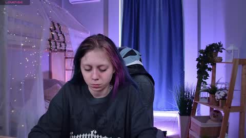 sakurabliss online show from March 28, 2026, 11:54 am