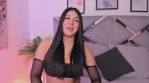 Salem online show from December 1, 2025, 11:37 am