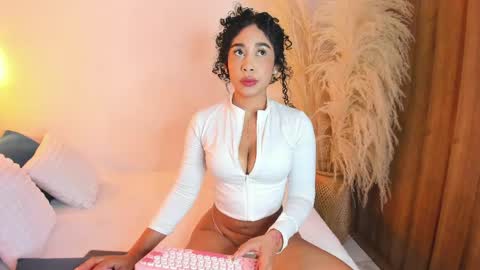 sally rosses online show from May 11, 2026, 1:06 pm