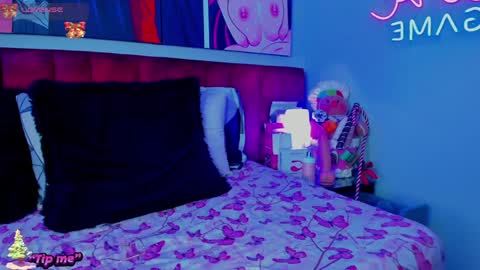 miss Sally online every night from 1am to 8am  Colombia time online show from December 6, 2024, 9:43 am