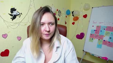 Snapshot of sallyverda chatting on February 22, 2025, 10:09 pm Sally online show from February 22, 2025, 10:09 pm
