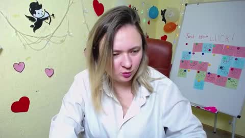 Snapshot of sallyverda chatting on February 23, 2025, 4:17 am Sally online show from February 23, 2025, 4:17 am