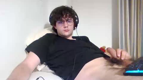 Snapshot of salokiin chatting on April 1, 2026, 3:42 pm salokiin online show from April 1, 2026, 3:42 pm