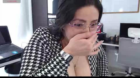 Salome online show from January 7, 2026, 9:28 pm