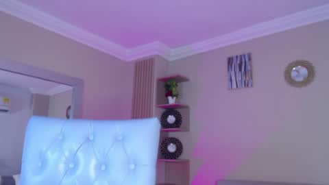 salome__2002 online show from July 16, 2026, 12:33 pm