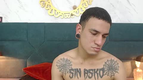 salome_daniel online show from October 20, 2025, 7:47 pm