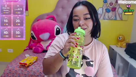 Snapshot of salome_franco chatting on December 18, 2024, 11:19 pm Sofii online show from December 18, 2024, 11:19 pm