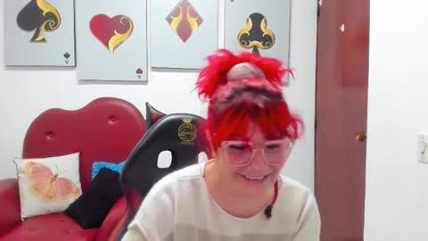 Snapshot of salomee_diazz chatting on November 20, 2025, 9:36 pm Salomee diazz online show from November 20, 2025, 9:36 pm