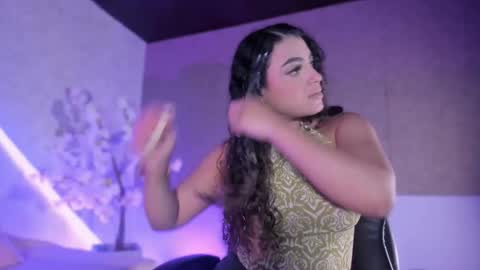 Salome Ferreira online show from February 2, 2026, 4:49 pm