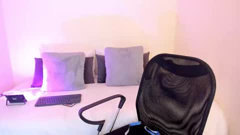 Salome online show from February 25, 2026, 11:14 pm