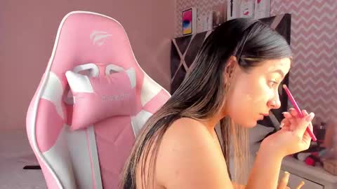 Snapshot of saloome_miller chatting on December 11, 2024, 2:30 am Salome online show from December 11, 2024, 2:30 am