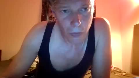 salsapaulus online show from May 25, 2026, 9:43 pm