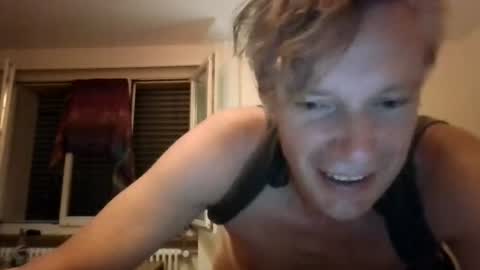 salsapaulus online show from June 30, 2026, 11:39 pm