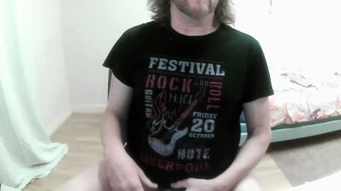 Snapshot of saltimbanquier chatting on February 8, 2025, 8:53 pm Saltimbanquier Salt ou Banquier online show from February 8, 2025, 8:53 pm