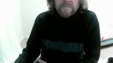 Snapshot of saltimbanquier chatting on March 6, 2025, 10:41 am Saltimbanquier Salt ou Banquier online show from March 6, 2025, 10:41 am