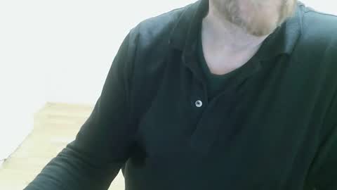 Snapshot of saltimbanquier chatting on November 16, 2025, 1:06 pm Saltimbanquier Salt ou Banquier online show from November 16, 2025, 1:06 pm