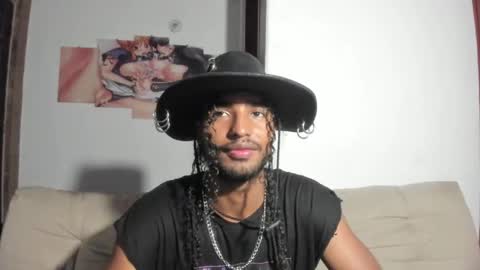 salvatore_amator online show from May 18, 2026, 4:51 am