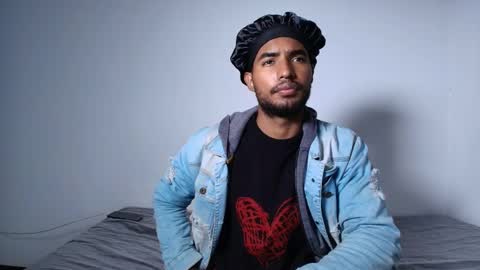 salvatore_amator online show from May 21, 2026, 12:34 pm