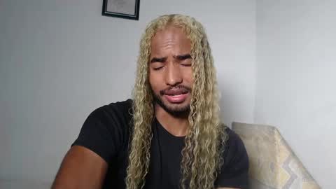 salvatore_amator online show from May 24, 2026, 12:54 pm