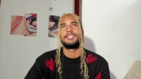 salvatore_amator online show from May 30, 2026, 2:58 pm