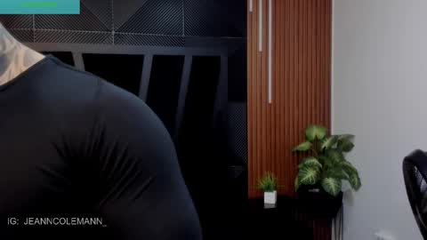 SALVATORE online show from December 4, 2025, 3:21 pm