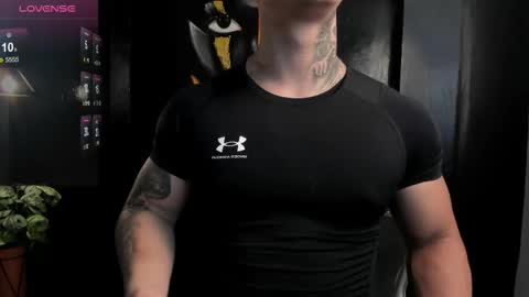 SALVATORE online show from March 25, 2026, 5:19 pm