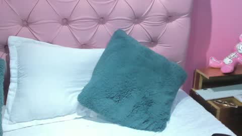 salvatore  online show from December 14, 2024, 9:45 pm