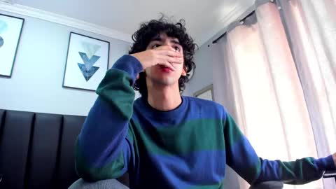 salvatore  online show from March 5, 2025, 2:12 pm