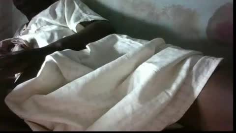 sam223382879 online show from October 11, 2025, 4:05 pm