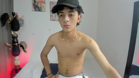 Snapshot of sam__cute chatting on December 30, 2024, 7:00 pm sam__cute online show from December 30, 2024, 7:00 pm