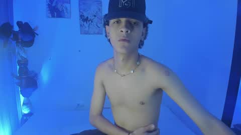 Snapshot of sam__cute chatting on January 9, 2025, 10:20 pm sam__cute online show from January 9, 2025, 10:20 pm