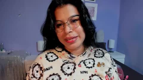 Sam online show from November 6, 2025, 4:02 am