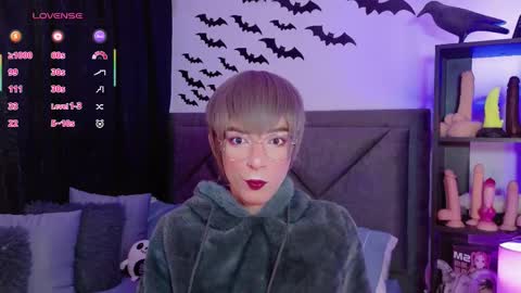 Sam online show from October 26, 2025, 6:30 am