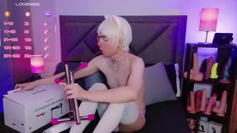 Sam online show from March 26, 2026, 6:41 am