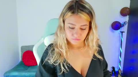 sam_sexual_enjoyment online show from June 17, 2026, 1:23 pm