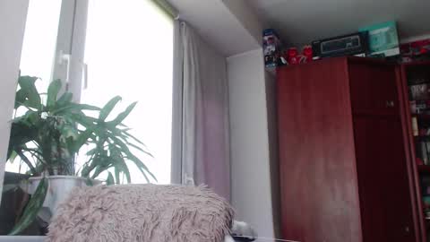 sam_skywalker online show from March 25, 2026, 6:19 am