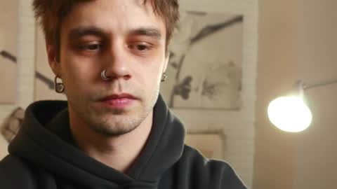 Snapshot of sam_w__ chatting on February 21, 2025, 12:28 pm Sam online show from February 21, 2025, 12:28 pm