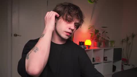 Sam online show from March 28, 2026, 11:04 pm