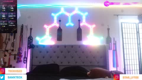 Snapshot of samandbrat chatting on January 5, 2025, 8:00 pm Join us - and online show from January 5, 2025, 8:00 pm