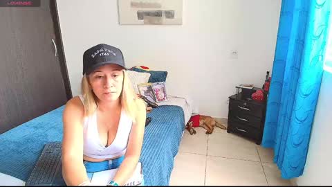 Snapshot of samanta_stone69 chatting on February 6, 2025, 4:03 pm Samanta Stone online show from February 6, 2025, 4:03 pm