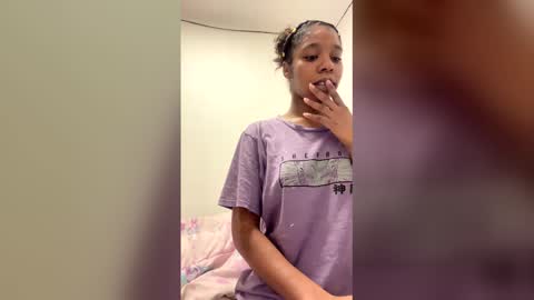 Samantha online show from April 26, 2026, 11:02 pm