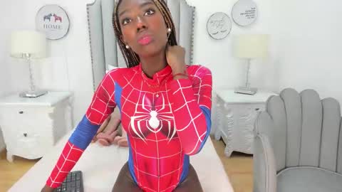 Samanta online show from October 11, 2025, 7:45 pm