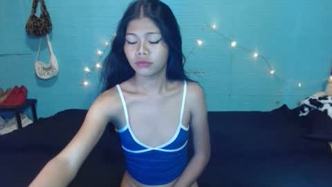 samantha_clariss online show from November 18, 2025, 3:16 pm