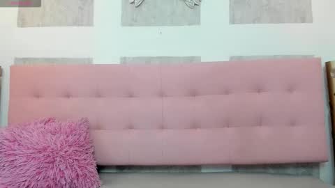 Snapshot of samantha_fox8 chatting on October 16, 2025, 11:22 am online show from October 16, 2025, 11:22 am